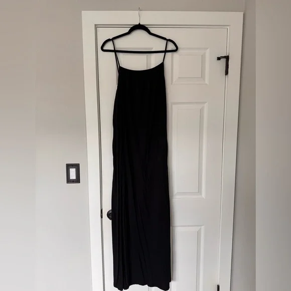 H&M | Dresses | Womens Nwt Hm Maxi Dress In Black Size Large | Poshmark H&M | Dresses | Womens Nwt Hm Maxi Dress In Black Size Large | Poshmark